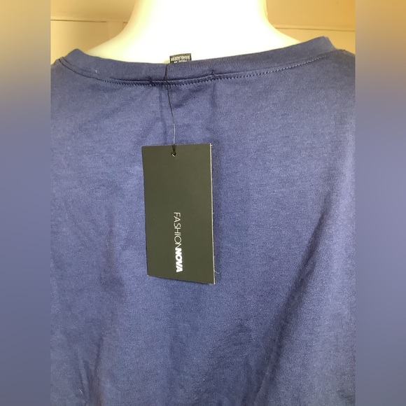 3X Navy long sleeve crop top soft lightweight tee shirt material. - Picture 10 of 11